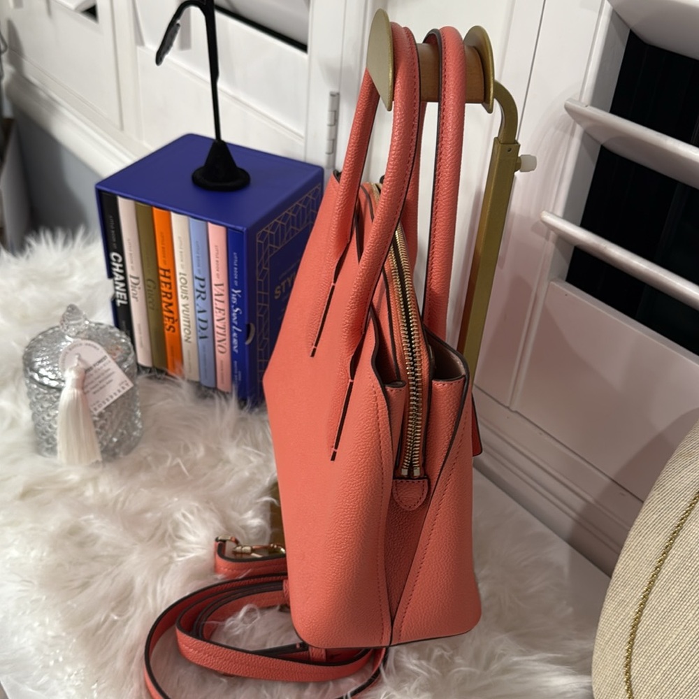Kate Spade New York Multi-Compartment Leather Hand Bag - Picture 9 of 14